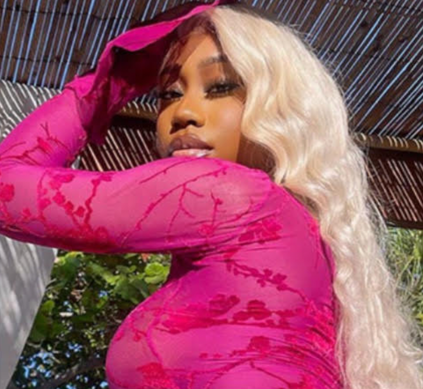 Front Lace Blonde Body Wave Wig